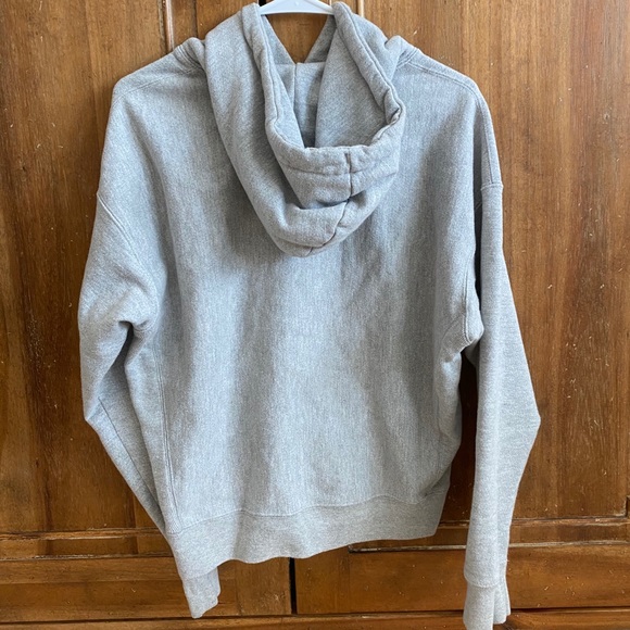 Size large Grey Champion hoodie - Picture 3 of 9